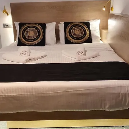 Mykonos Double Luxury Mini - Adults Only * אנו מרה
