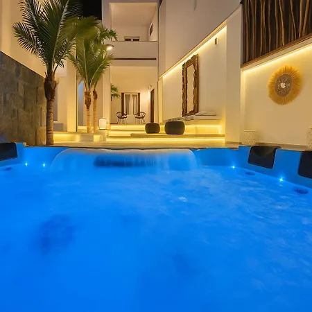 Mykonos Double Luxury Collection-with External Hot Adults Only Apartmán