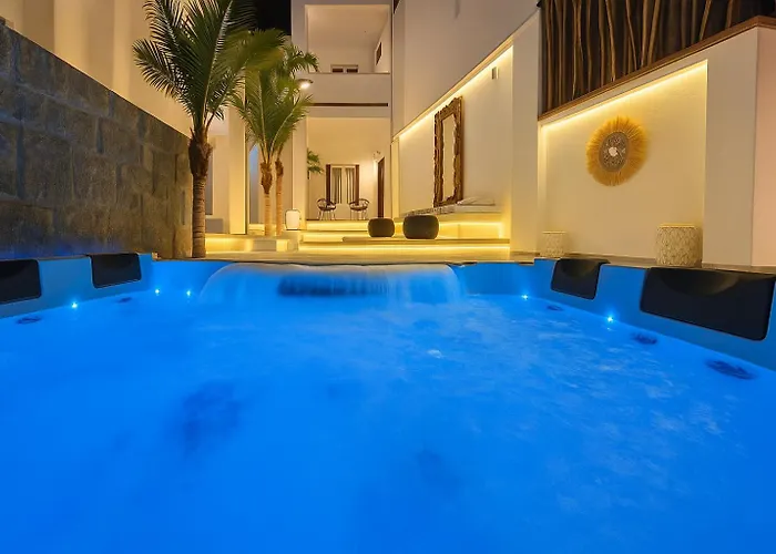 Mykonos Double Luxury Mini Suites-with External Hot Adults Only Apartmán