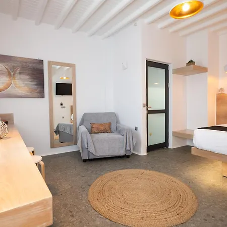 Mykonos Double Luxury Suites Collection-With External Hot Spa Adults Only أنو ميرا