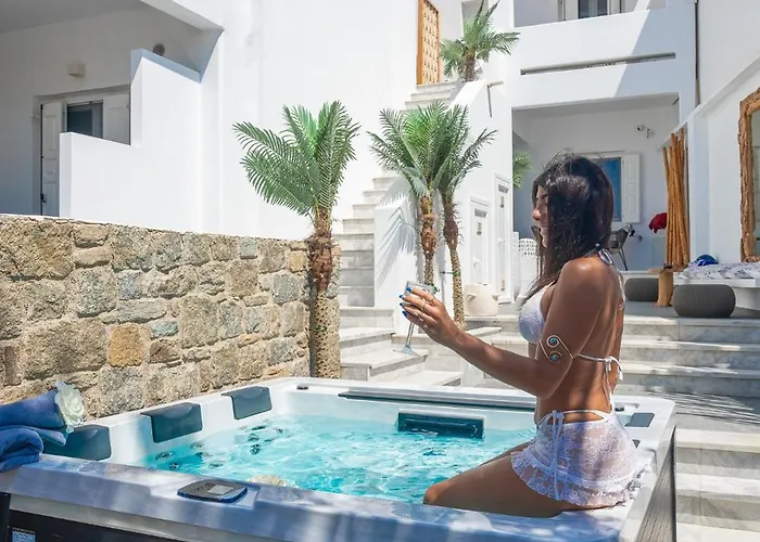 Mykonos Double Luxury Suites Collection-With External Hot Spa Adults Only شقة أنو ميرا