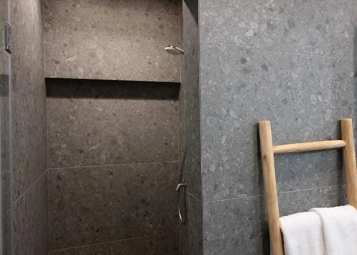 Mykonos Double Luxury Suites Collection-With External Hot Spa Adults Only * أنو ميرا