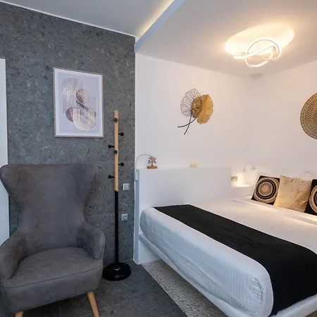 Mykonos Double Luxury Mini Suites-with External Hot Adults Only Ano Mera