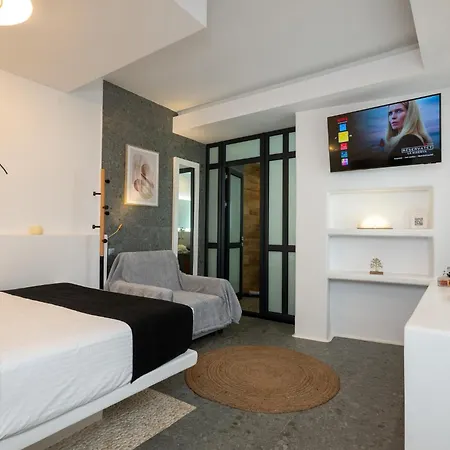 Mykonos Double Luxury Mini Suites-with External Hot Adults Only Ano Mera